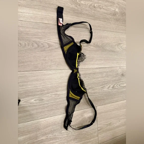 Agent Provocateur Leisa Bra in Mustard snd Black. UK32B. Like New. - Picture 4 of 5